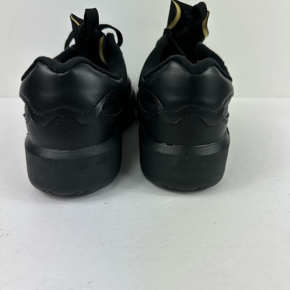 Women’s New Balance CT302 Retro Sneakers Shoes (Black) Men 6= Women Size US 7.5 - Picture 3 of 9